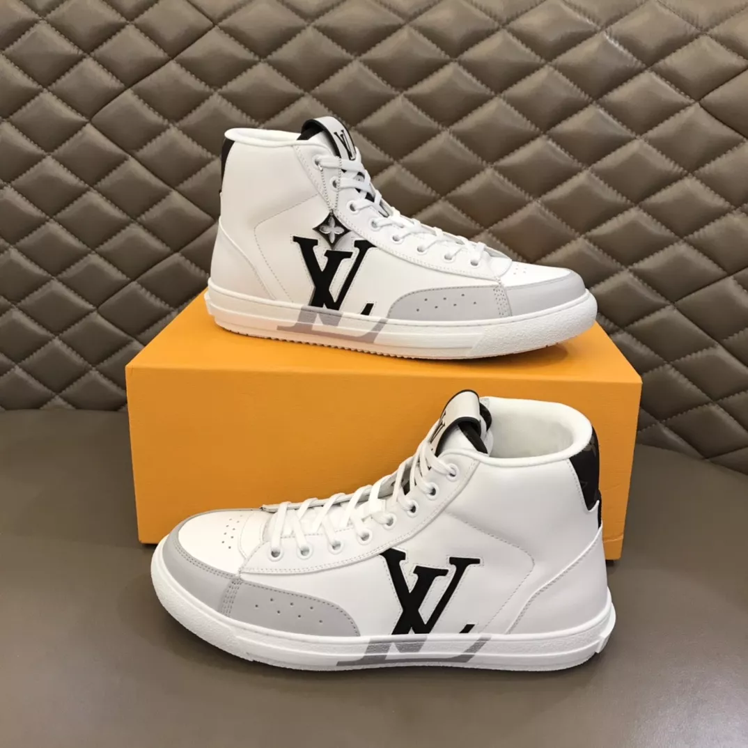 louis vuitton high tops chaussures pour homme s_12b53542